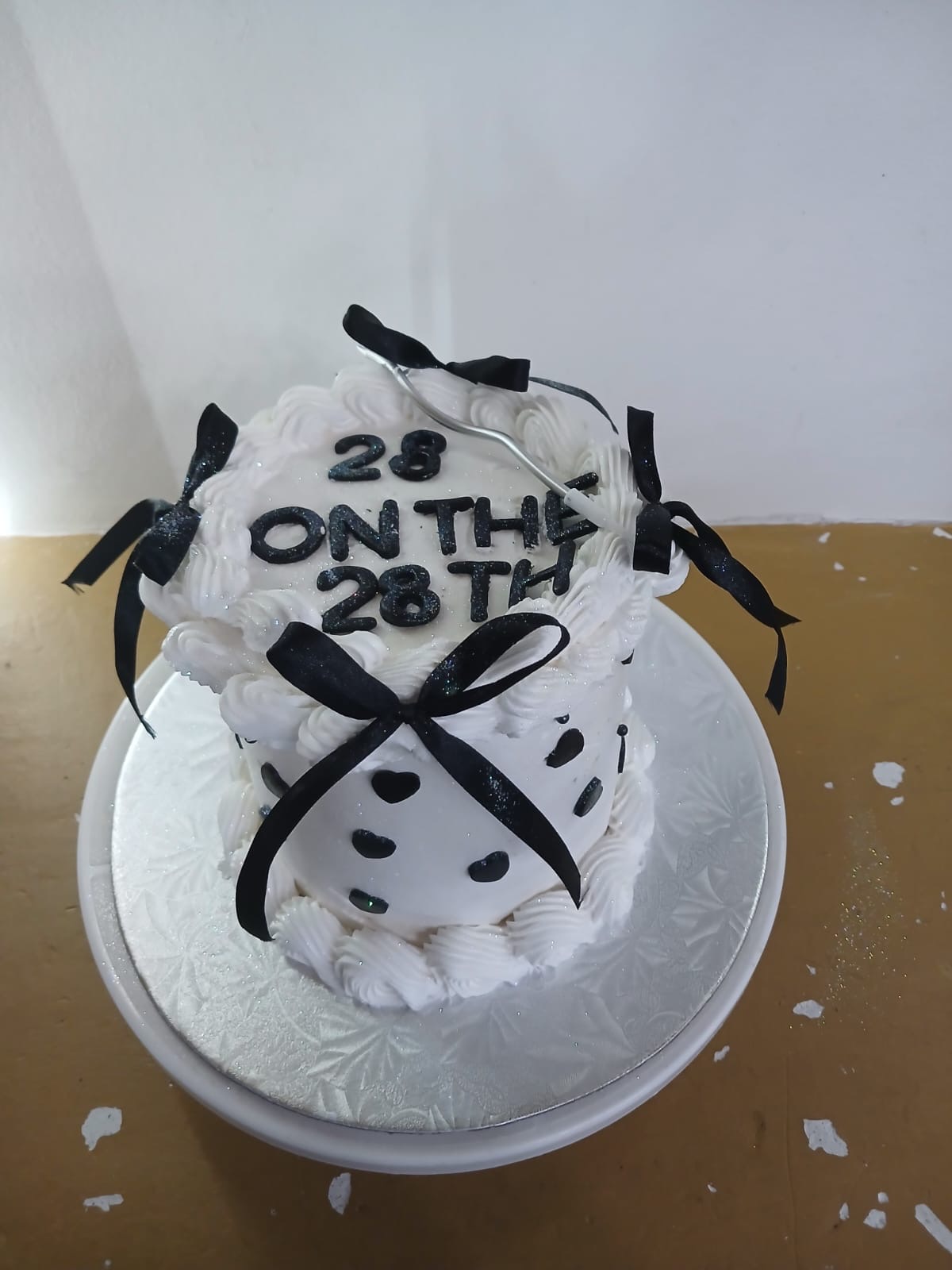 Black & White Bow Bento Cake